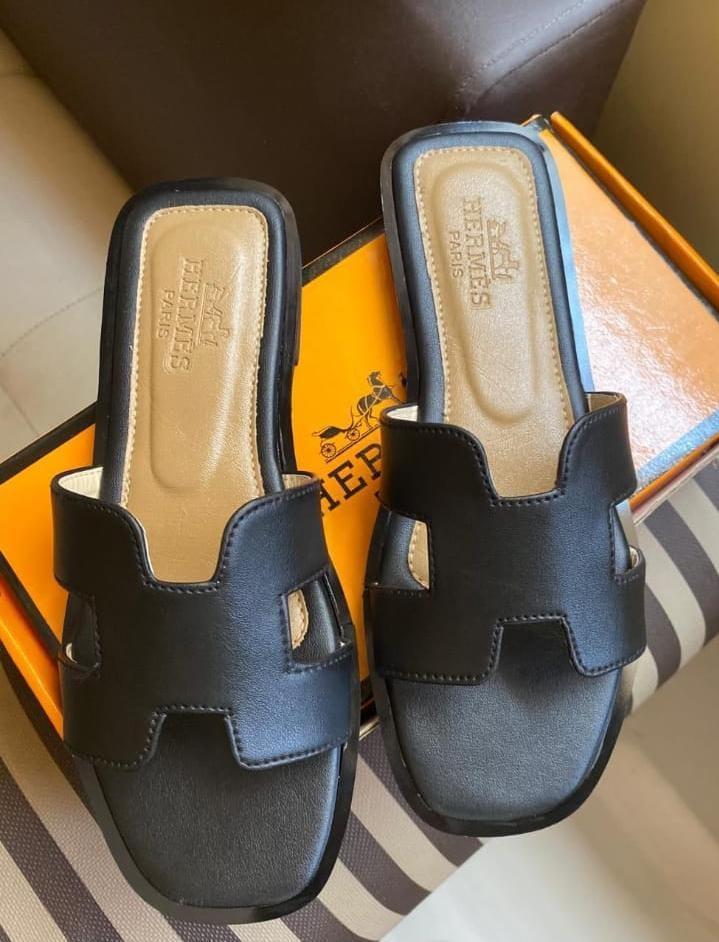 Stylish Women's Synthetic Leather Casual Flats - Premium Black Flats | Sizes 6-11 | Samina Fashion